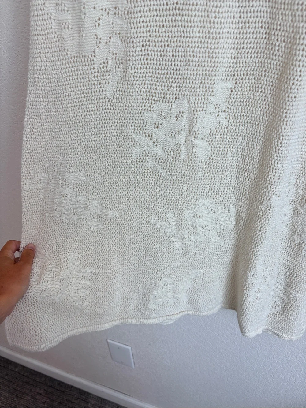 Abercrombie + Fitch Crochet Strapless Cream Lace Midi Dress - Picture 6 of 11